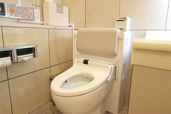 レーザー治療施術室